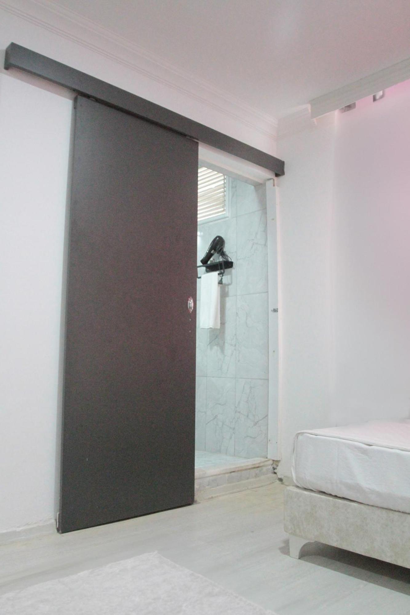 Hillside Apart Hotel Dış mekan fotoğraf
