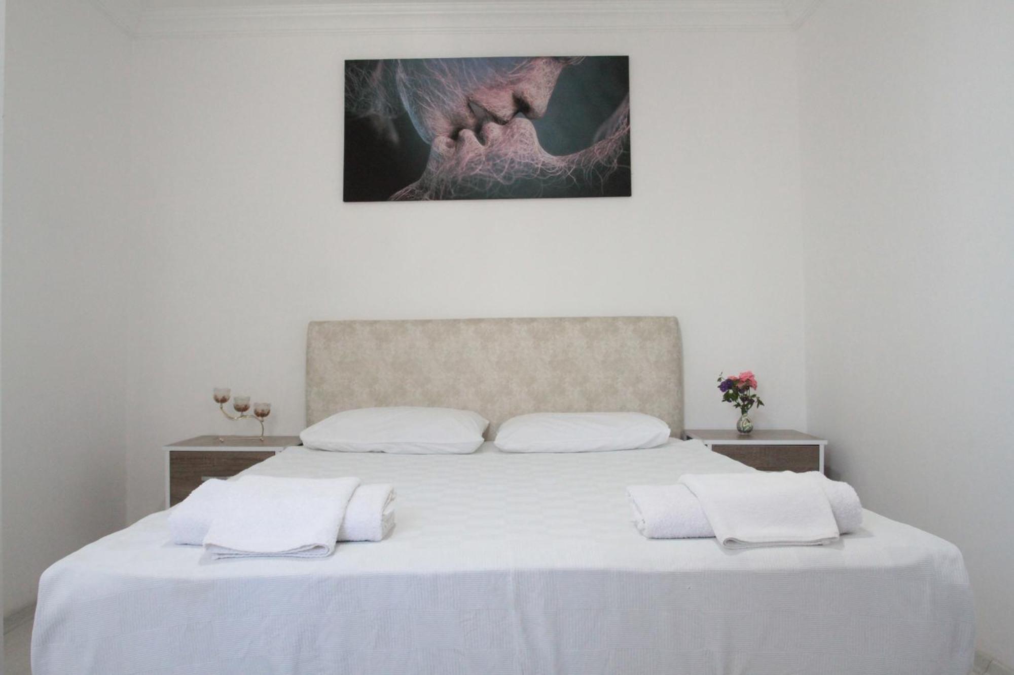 Hillside Apart Hotel Dış mekan fotoğraf