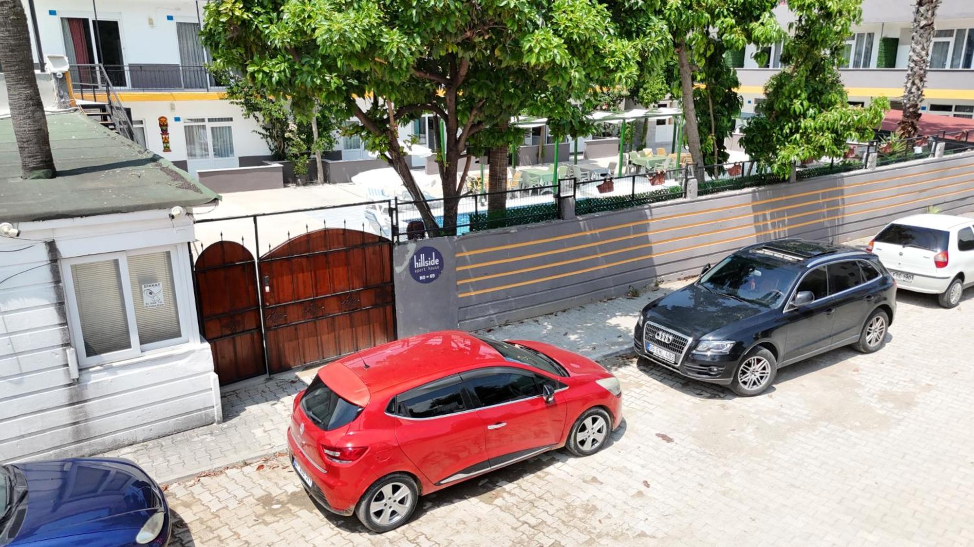 Hillside Apart Hotel Dış mekan fotoğraf
